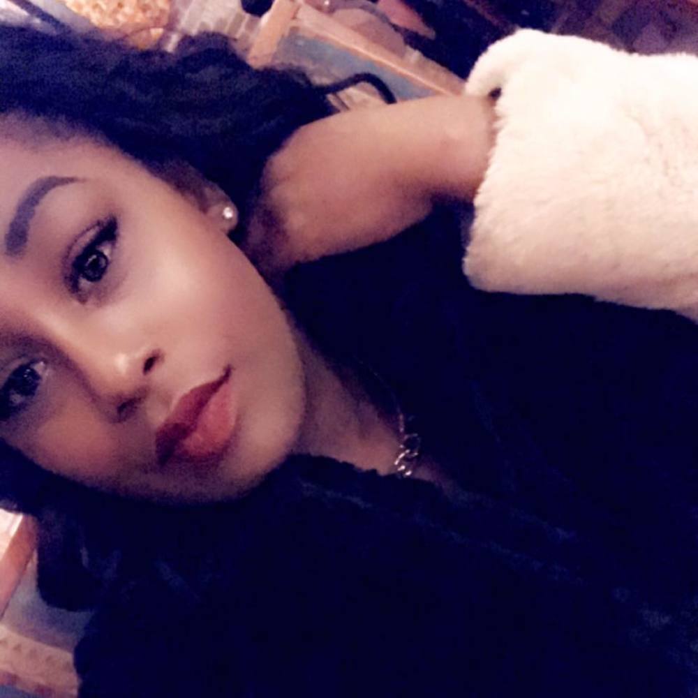 Meet your Posher, Paresha